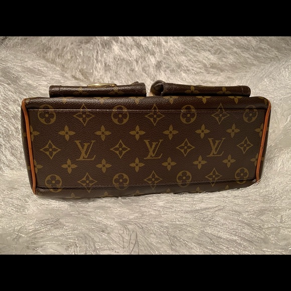 Louis  Vuitton Manhattan PM - Picture 7 of 16
